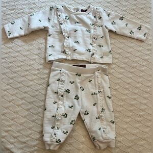 7 for all Mankind, sweat suit